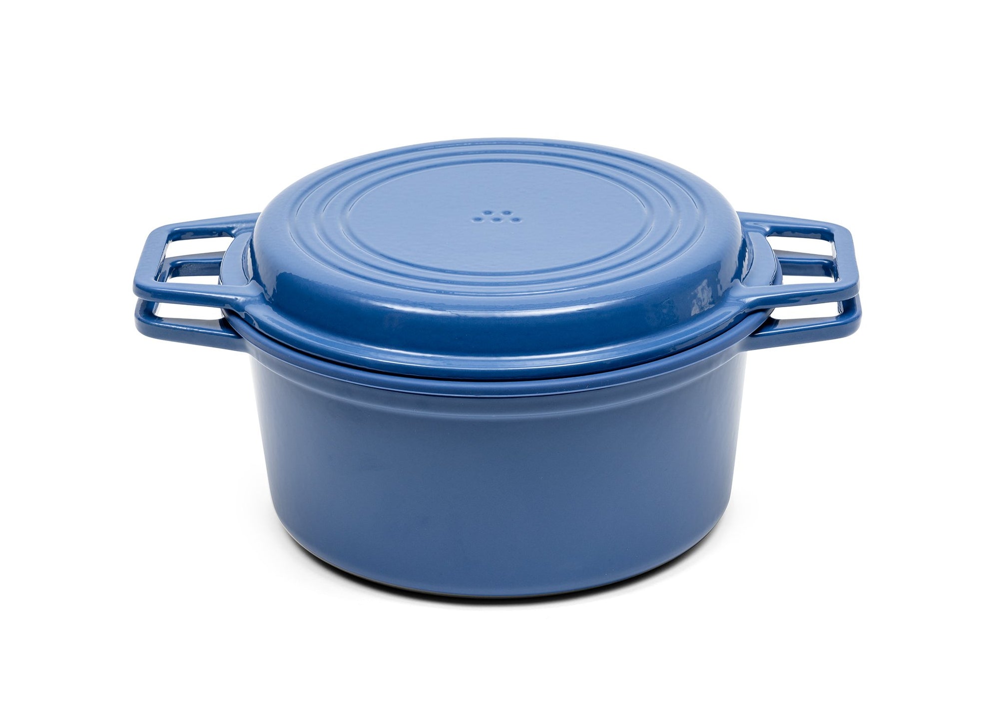 {{7-qt-grill-blue}} A blue 7-quart Misen Dutch Oven covered by matching Grill Lid.