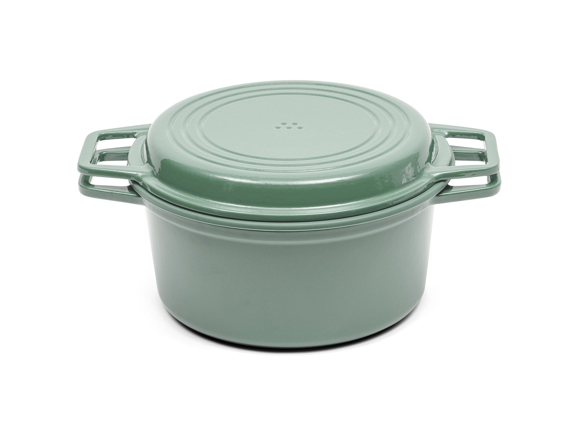 {{7-qt-grill-green}} A green 7-quart Misen Dutch Oven covered by matching Grill Lid.
