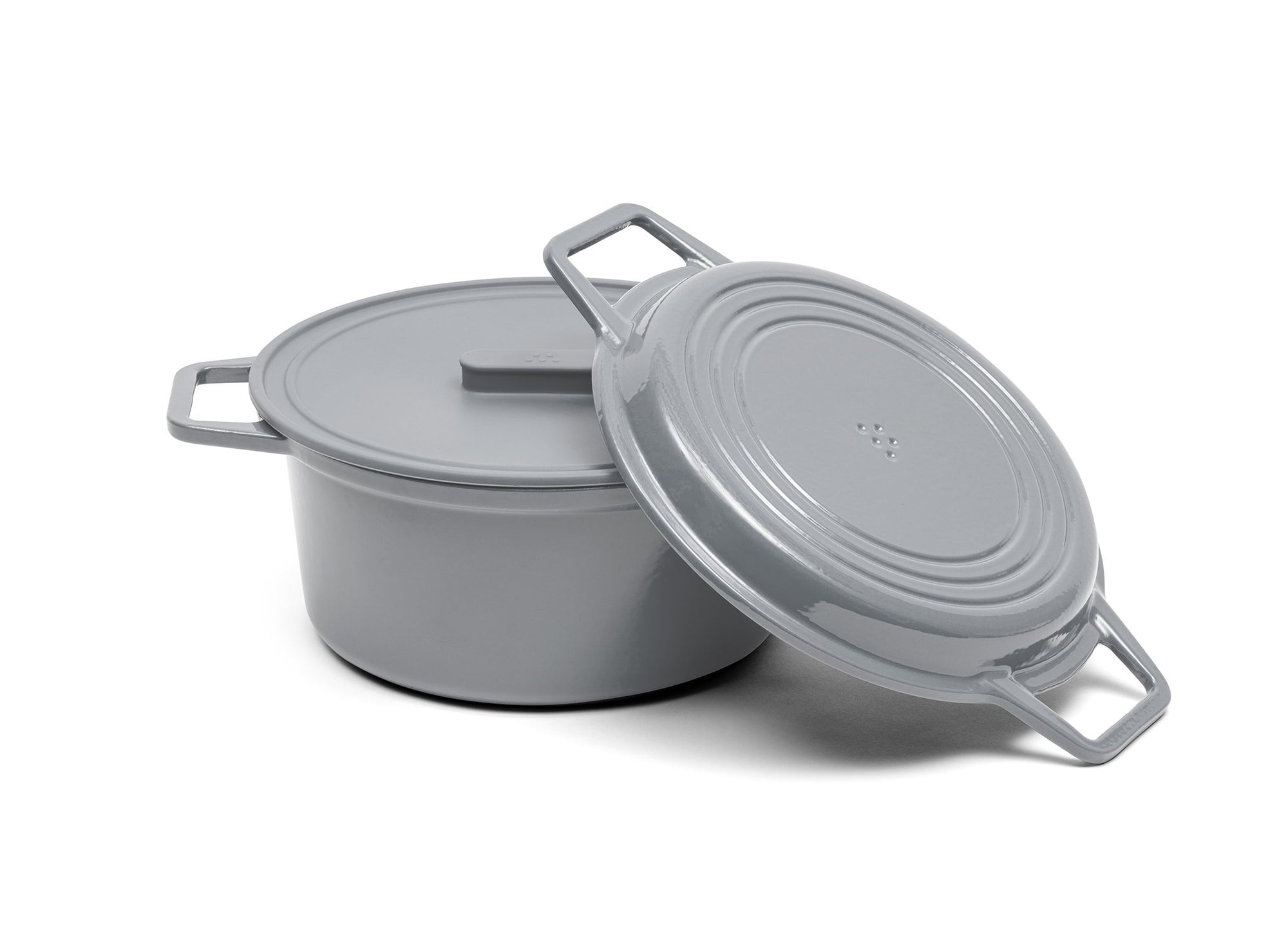 {{7-qt-grill-gray}} A gray 7-quart Misen Dutch Oven with matching Grill Lid and silicone Universal Lid.