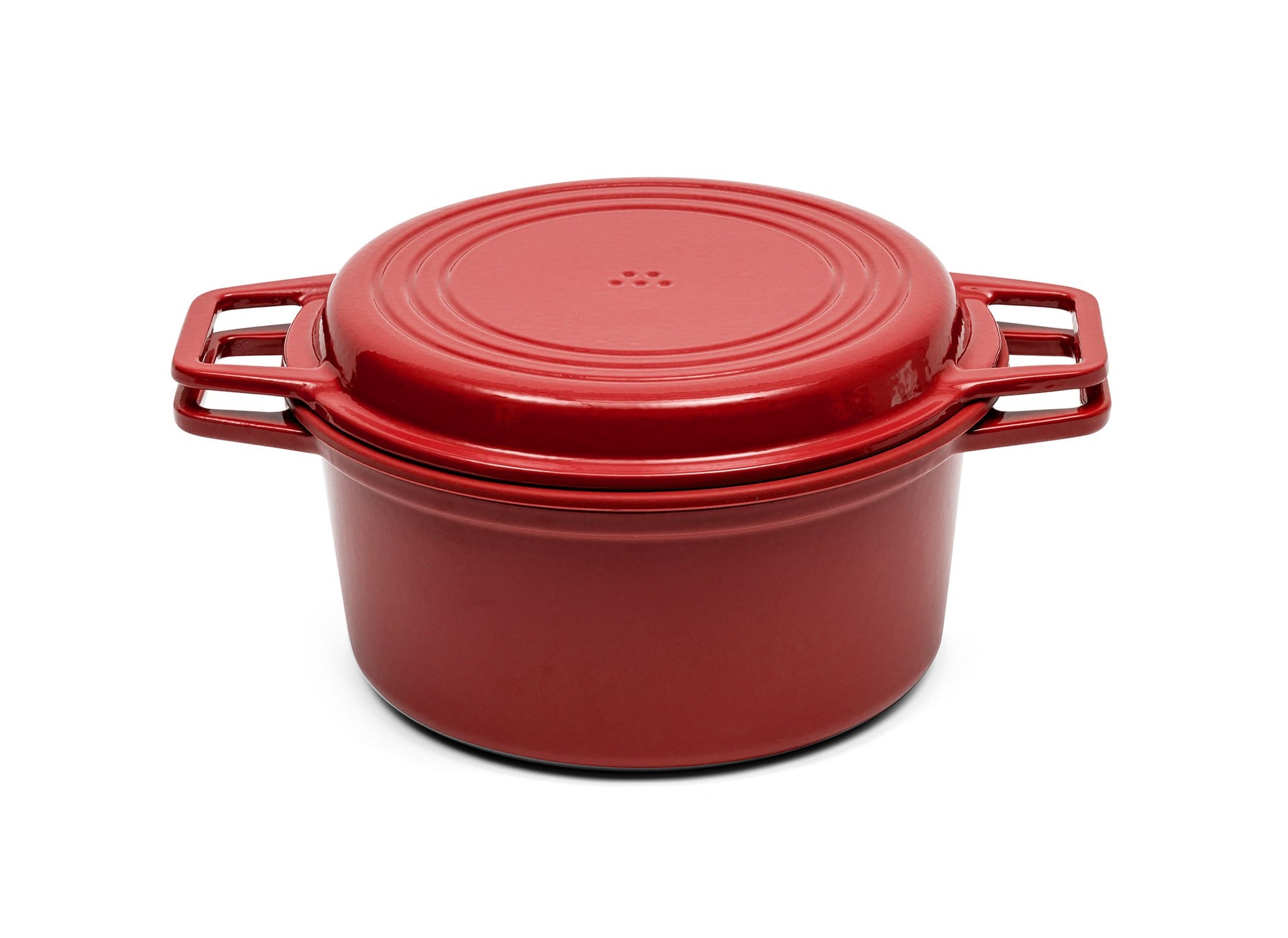{{7-qt-grill-red}} A red 7-quart Misen Dutch Oven covered by matching Grill Lid.