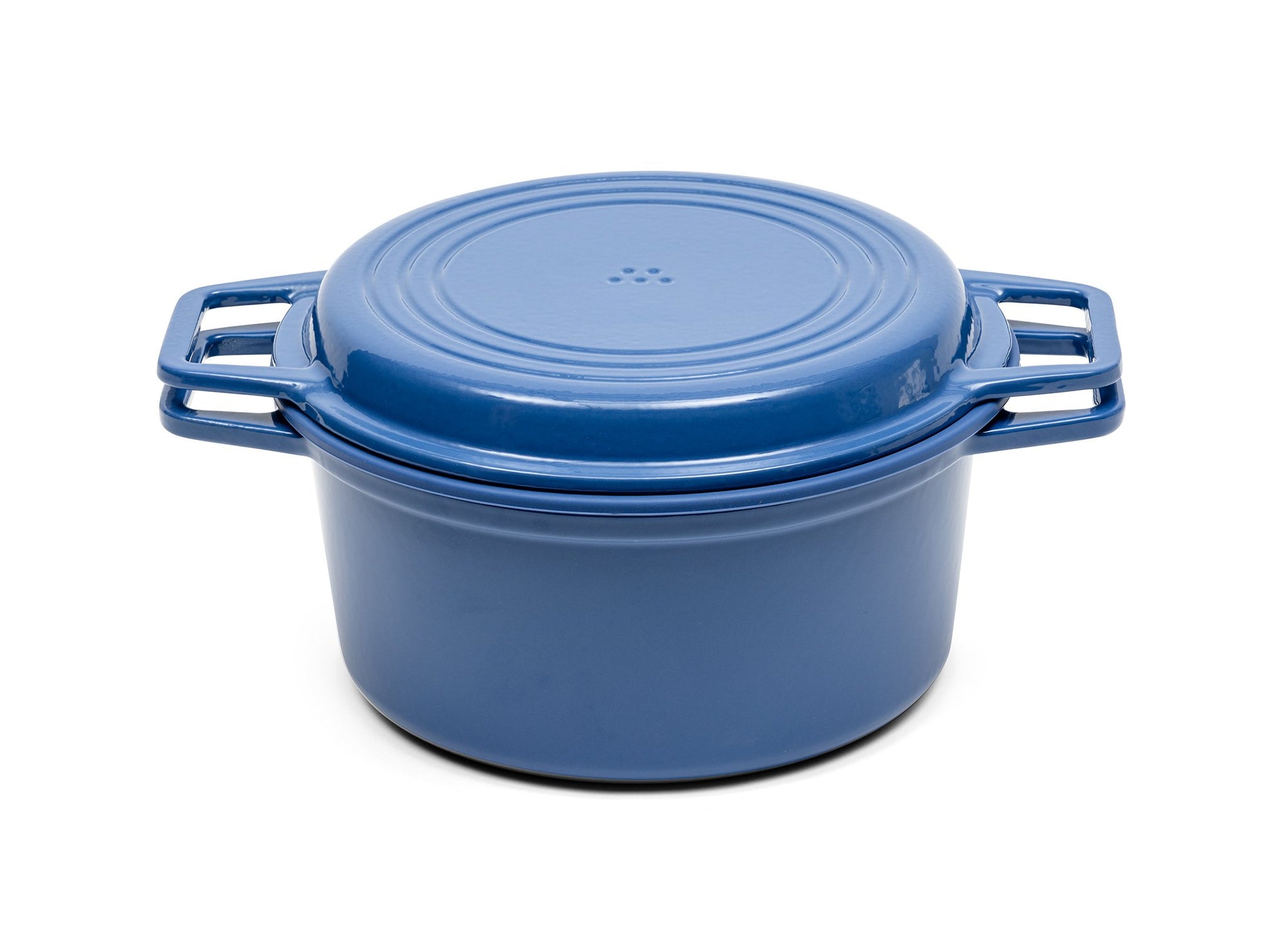 {{9-qt-grill-blue}} A blue 9-quart Misen Dutch Oven covered by matching Grill Lid.