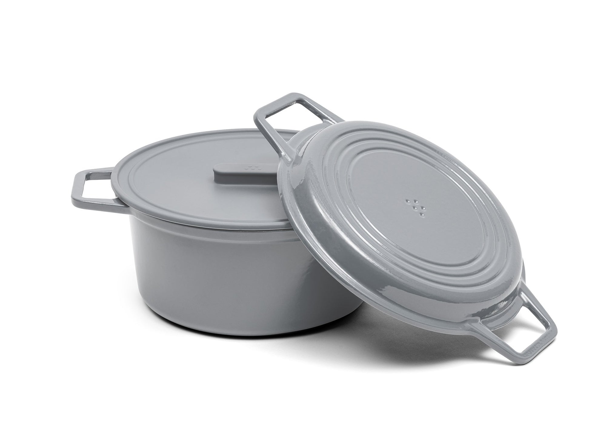 {{9-qt-grill-gray}} A gray 9-quart Misen Dutch Oven with matching Grill Lid and silicone Universal Lid.