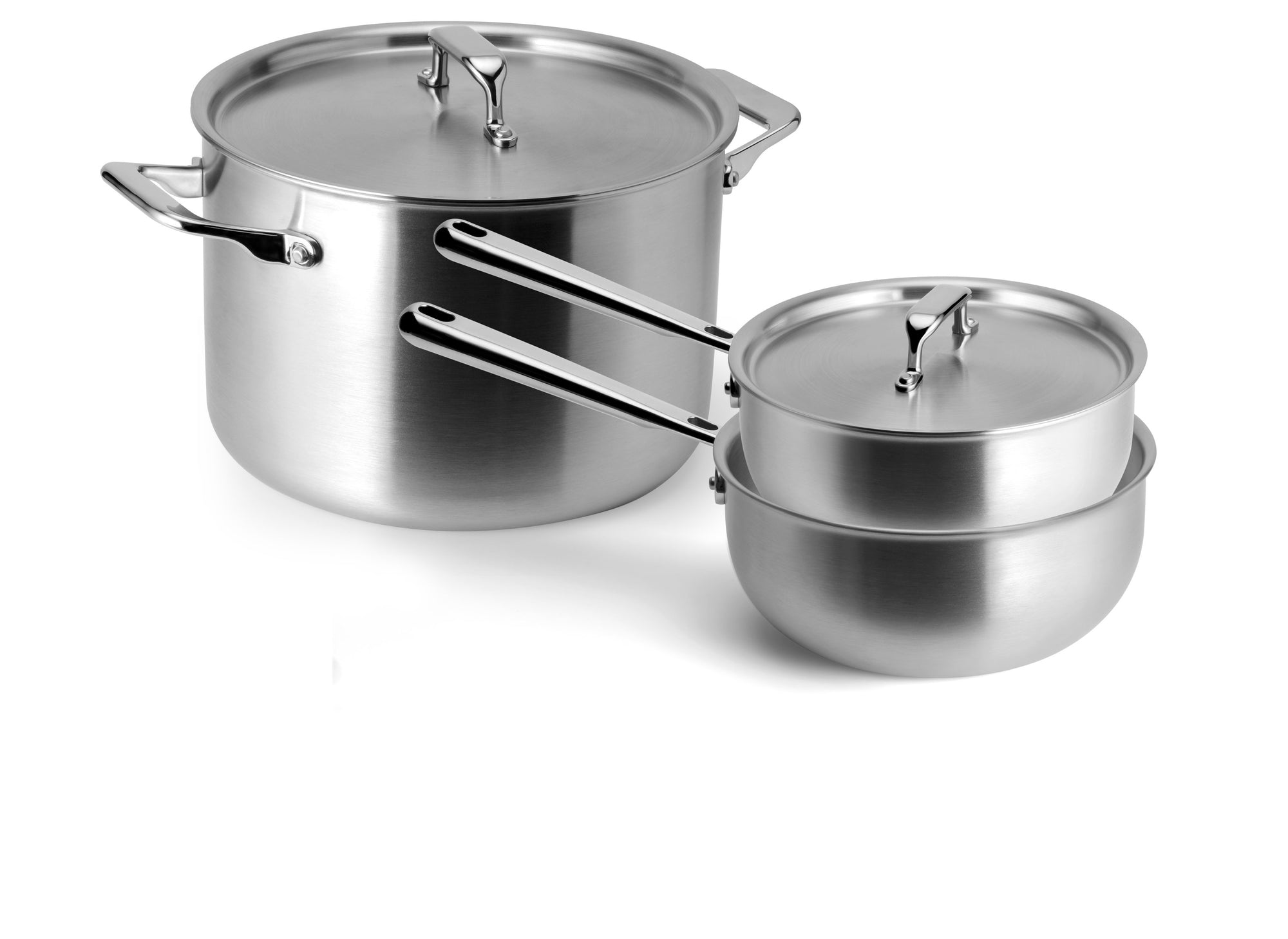 {{complete}} Both sizes of the Misen Saucier and The Misen Stockpot provide fast, even heating for quicker boiling.