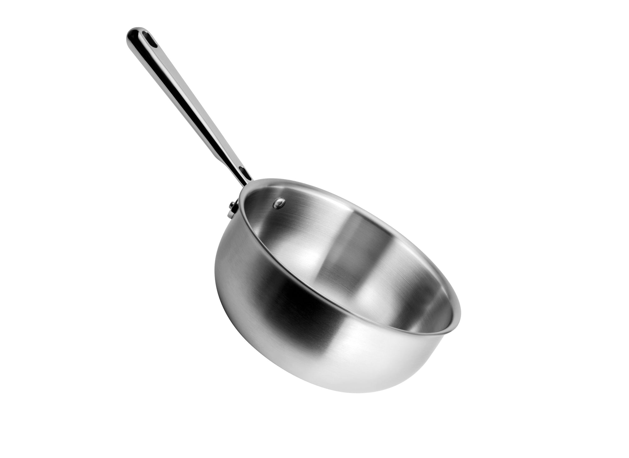 {{2-qt}} The 2 quart Misen Saucier is the ideal combination of both heat retention and fast, even heating.