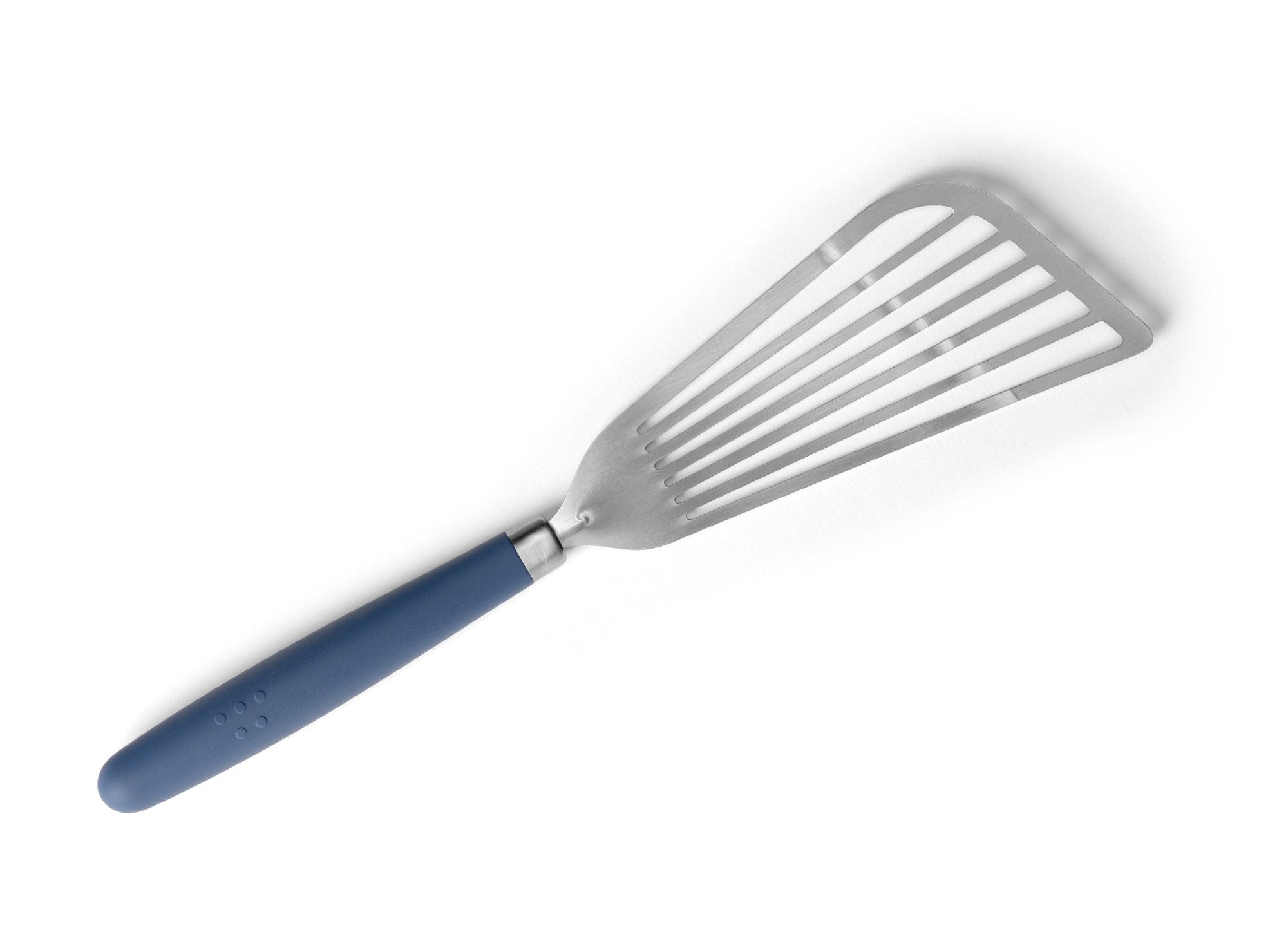 {{stainless-steel-blue}} A Blue Misen Metal Fish Spatula on a white background. Shows a slotted and flared metal head attached to a silicone handle.