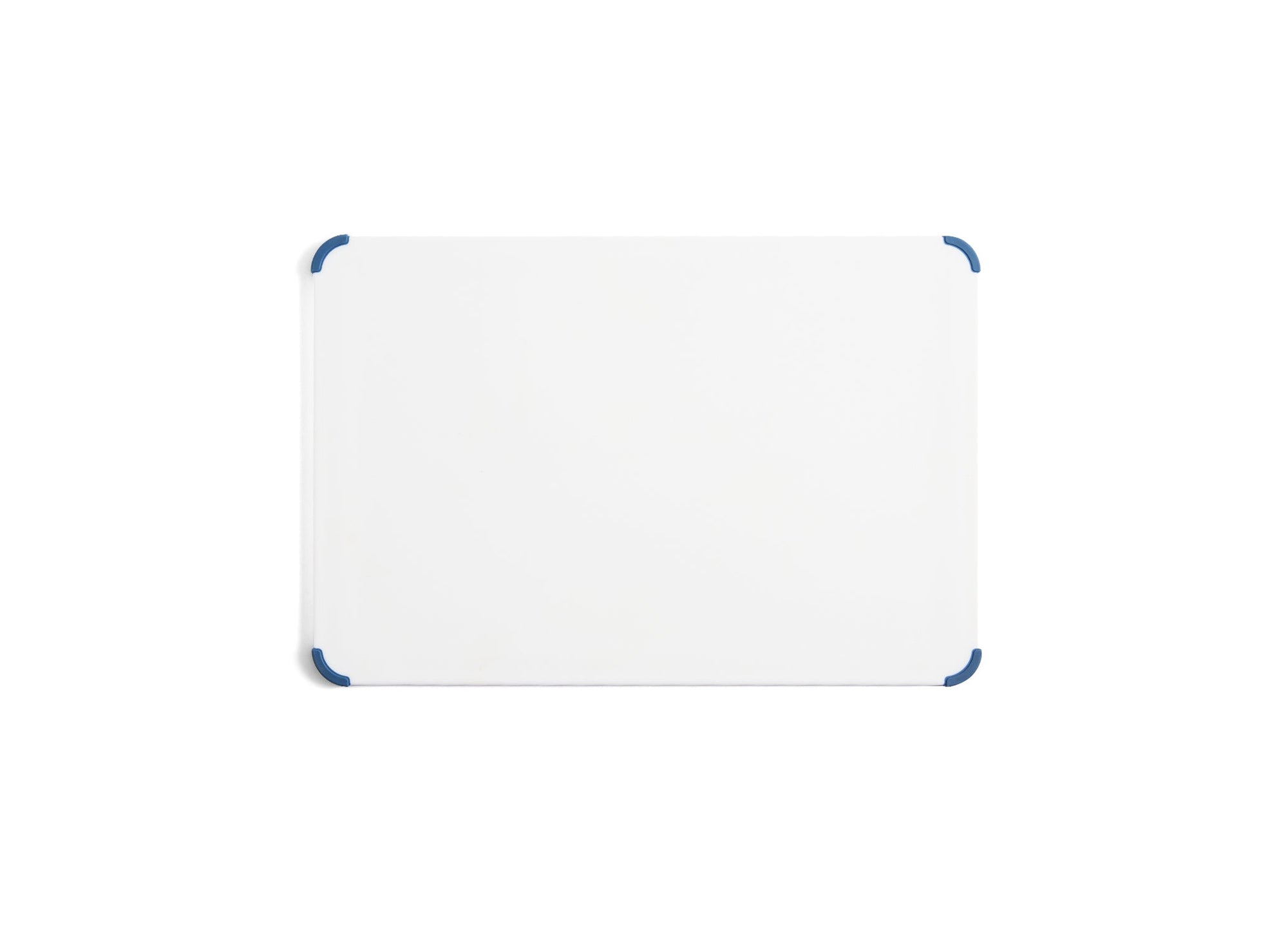{{large}} A view of the large Misen Plastic Cutting Board’s backside, with blue corner grips visible.
