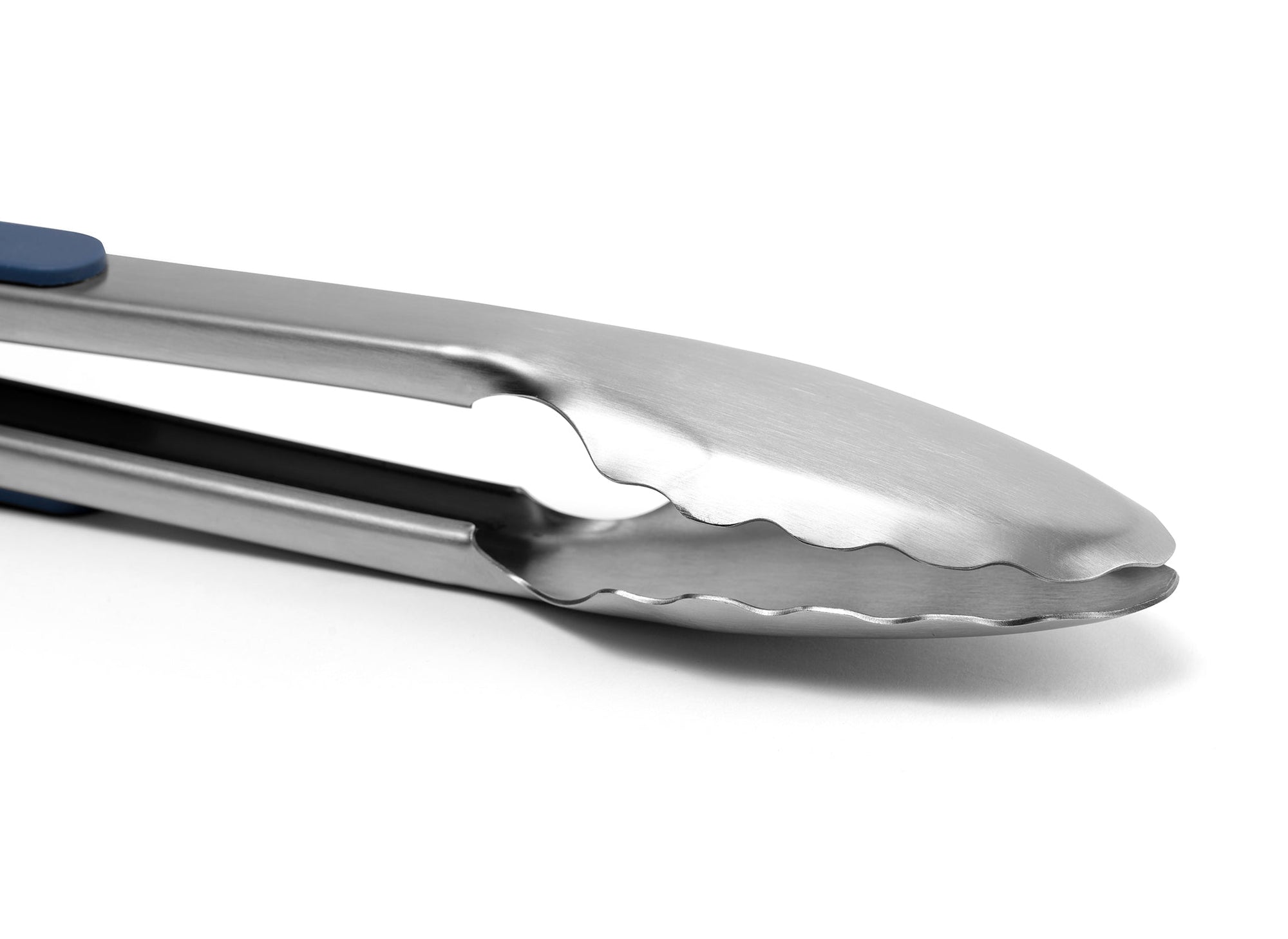 {{stainless-steel-blue}} Blue Misen Metal Tongs on a white background, showing bare metal head with scalloped edges in a closed position.