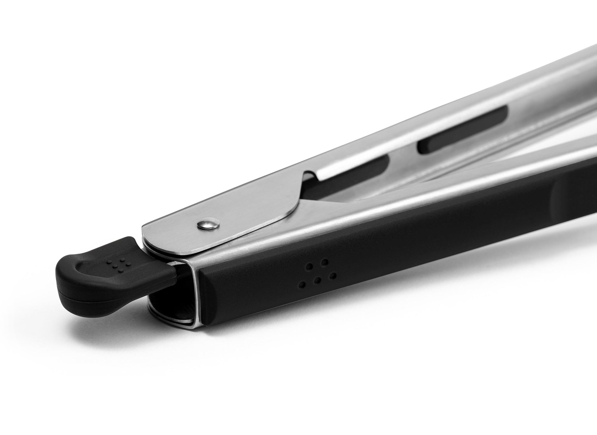 {{stainless-steel-black}} Black Misen Metal Tongs on a white background, showing black push-pull locking tab and silicone handle grip.