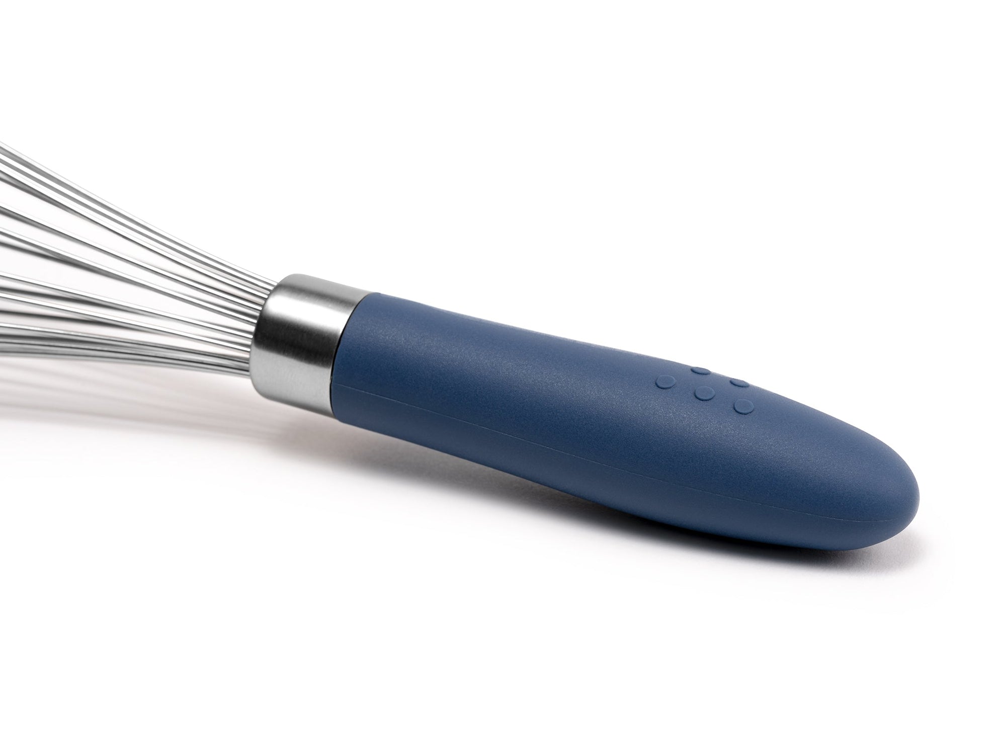 {{blue}} Close view of Blue Misen Whisk’s silicone handle, with raised Misen logo visible, on white background.