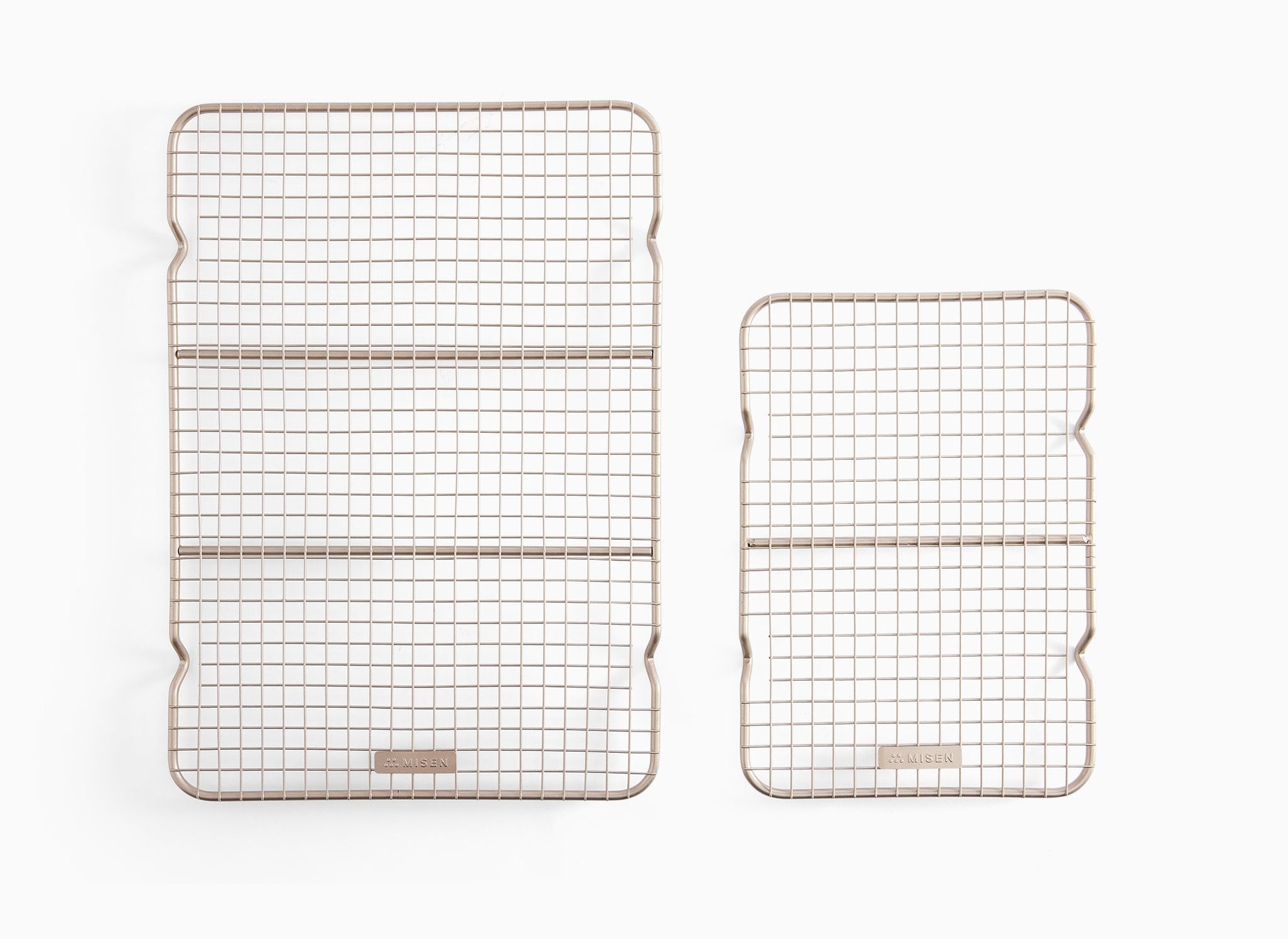 A bird’s eye view of a Misen Wire Rack Small Set — which includes one Quarter and one Half Sheet — on a white background.