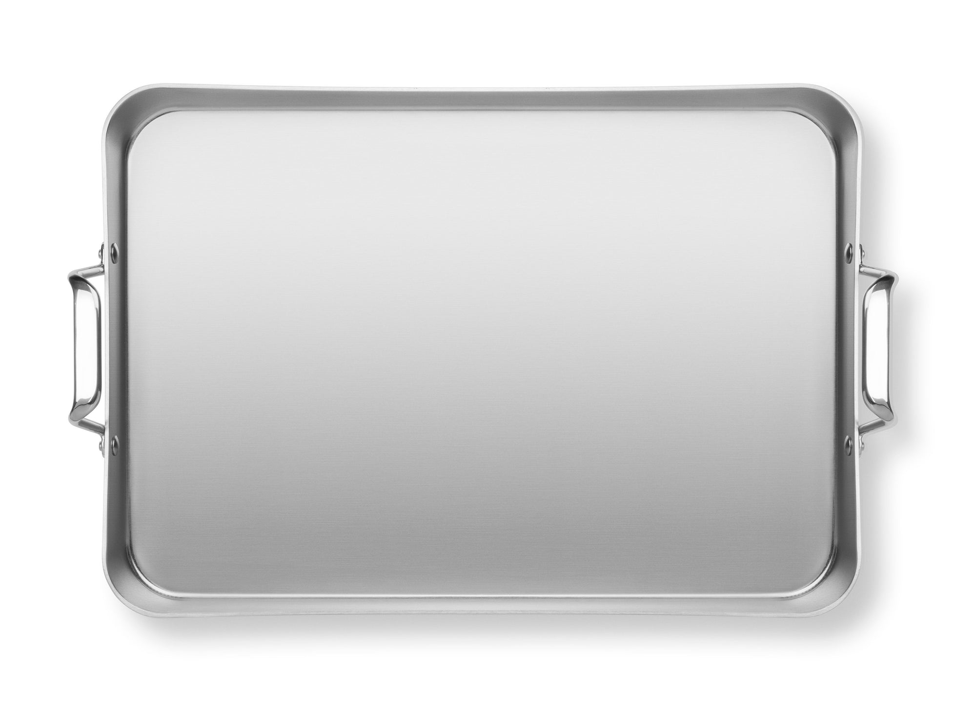 {{13-x-18}} The Misen Roasting Pan can do more than just roast — it can also be used as a griddle atop two stovetop burners.